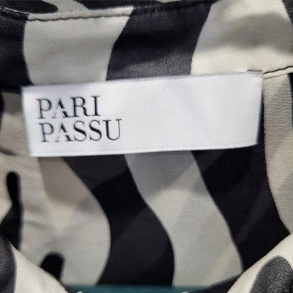 NWOT Pari Passu Silk Button Up Blouse - Picture 4 of 7